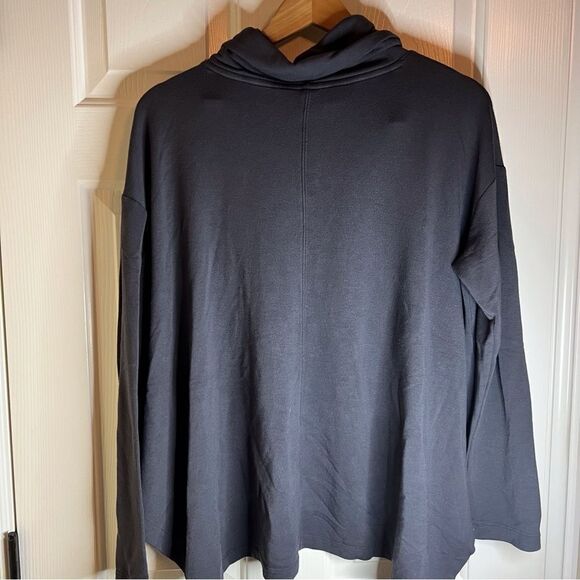 Athleta Ethereal Brushed Funnel Neck Free Flowing Soft Top, Size Small. EUC - Picture 4 of 4